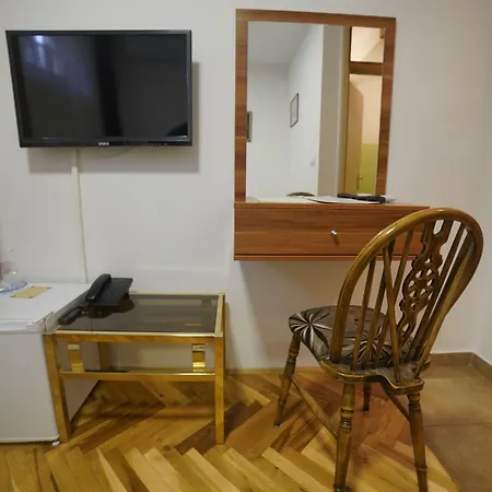 Herc Hotell 3*